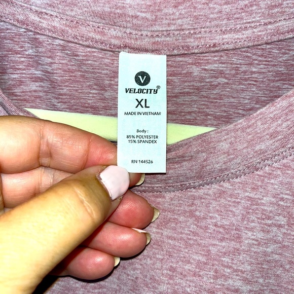 Top - Picture 2 of 4